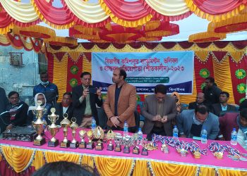 বিভাগীয় কমিশনার,ব্যাডমিন্টন ,ভলিবল  ও হ্যান্ডবল প্রতিযোগিতা  মহেশপুরে