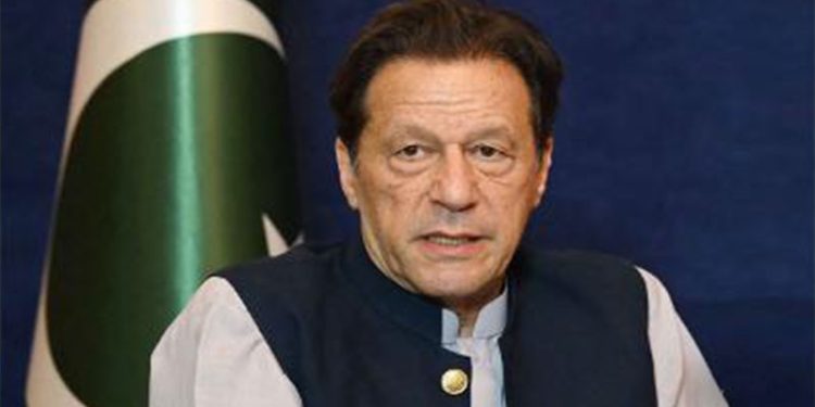 ইমরান খানকে ৮ দিনের জন্য রিমান্ডে নিয়েছে এনএবি