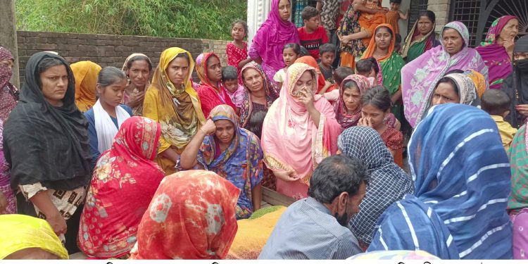 মহেশপুরে বজ্রপাতে গৃহবধূর মৃত্যু